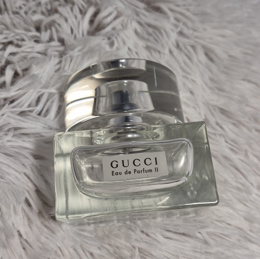 *empty* GUCCI Eau De PARFUM ll Bottle 75ml HEAVY Glass Large 75ml French France